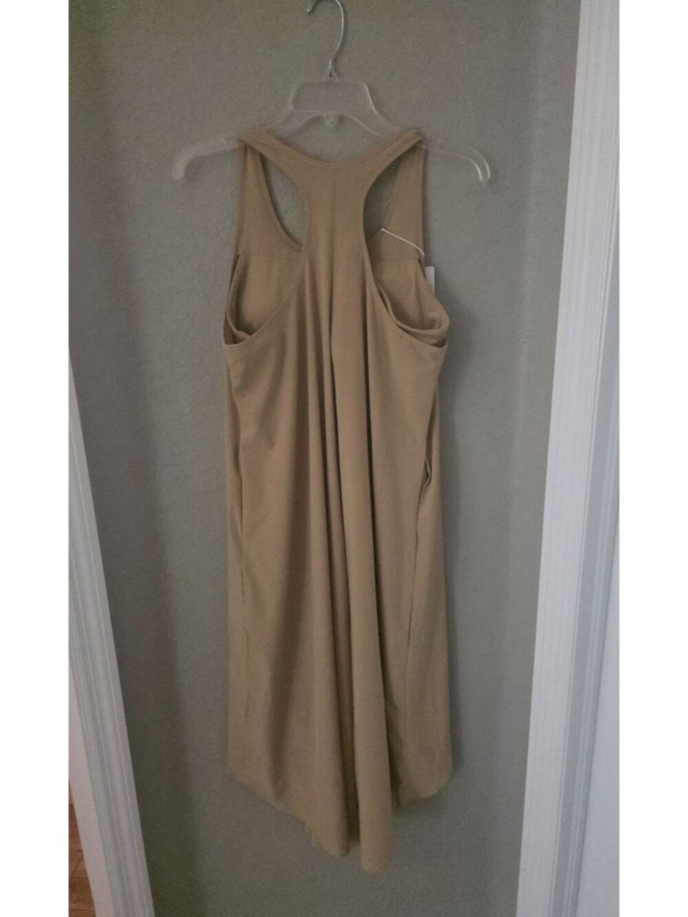 Halara Tan Lightweight Hi Lo Hem Padded Performance Tank Maxi Dress M NEW - Picture 4 of 9